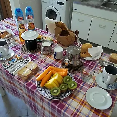 Sweet 3*